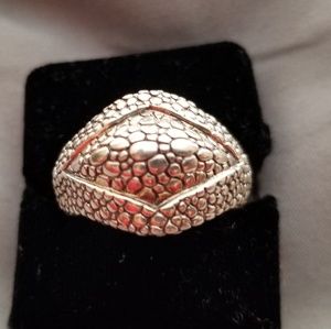 Stephen Webster Alligator Texture ring